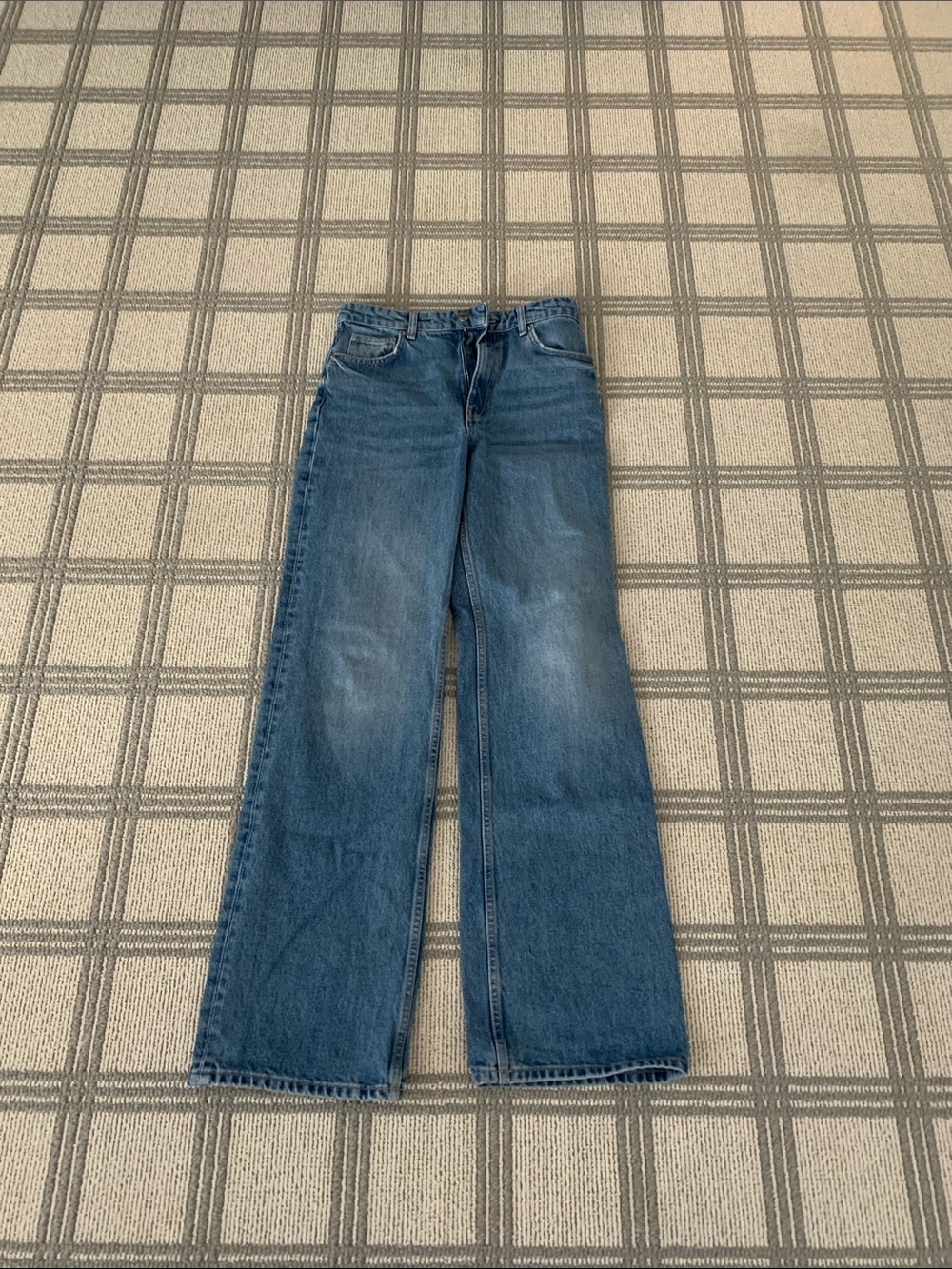 Zara  Jeans in Medium Blue